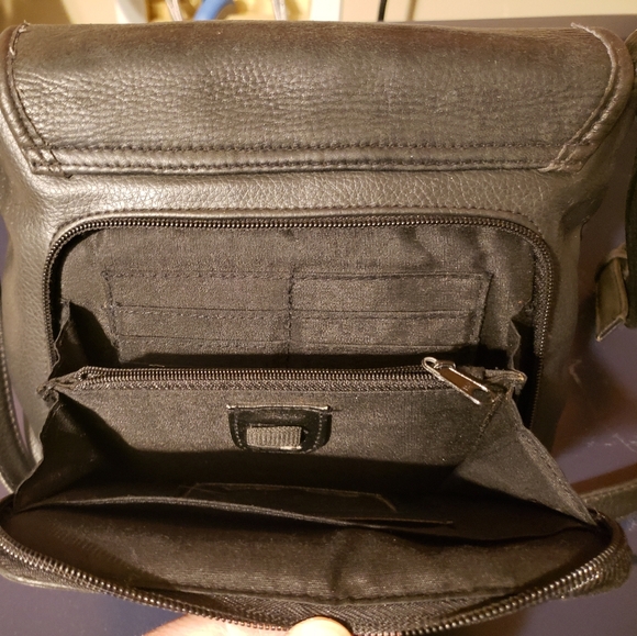 Black leather purse - Picture 3 of 5